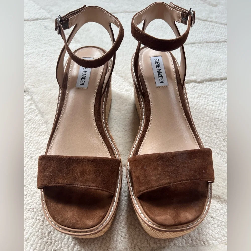 Steve Madden Women’s Composed Raffia Wedge Platform Sandals - Picture 3 of 6